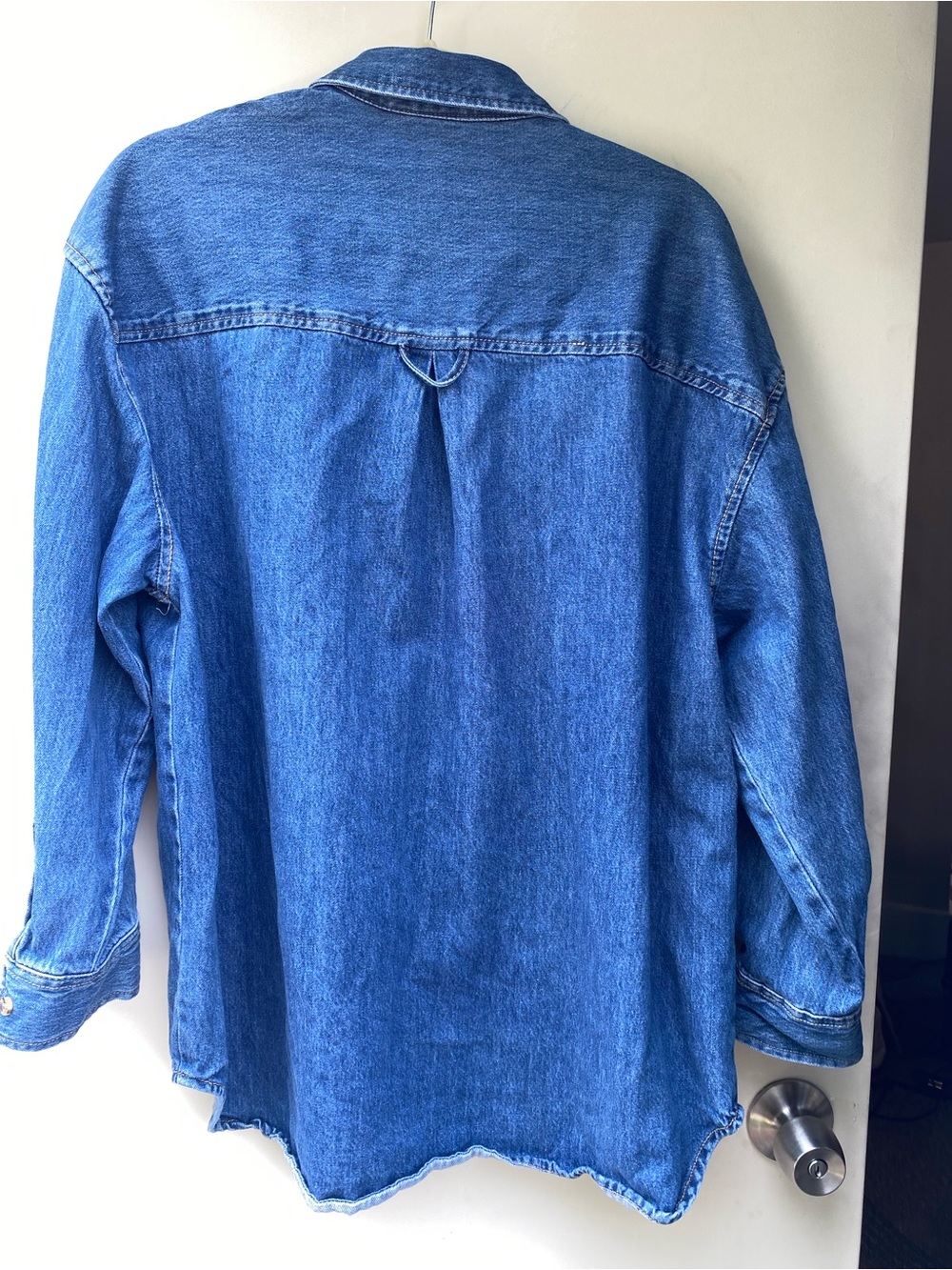 Oversized Boyfriend Button-Down Jean Shirt Old Navy NEW L - Picture 8 of 10